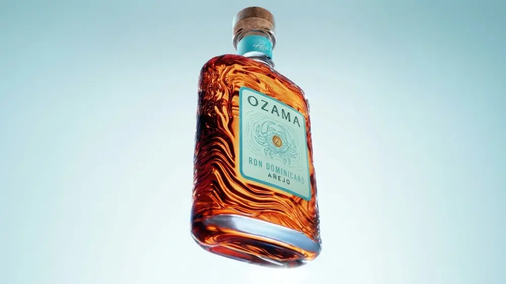 Beirazko botil pertsonalizatuak nola birmoldatzen ari diren Premium Rum Paisaia